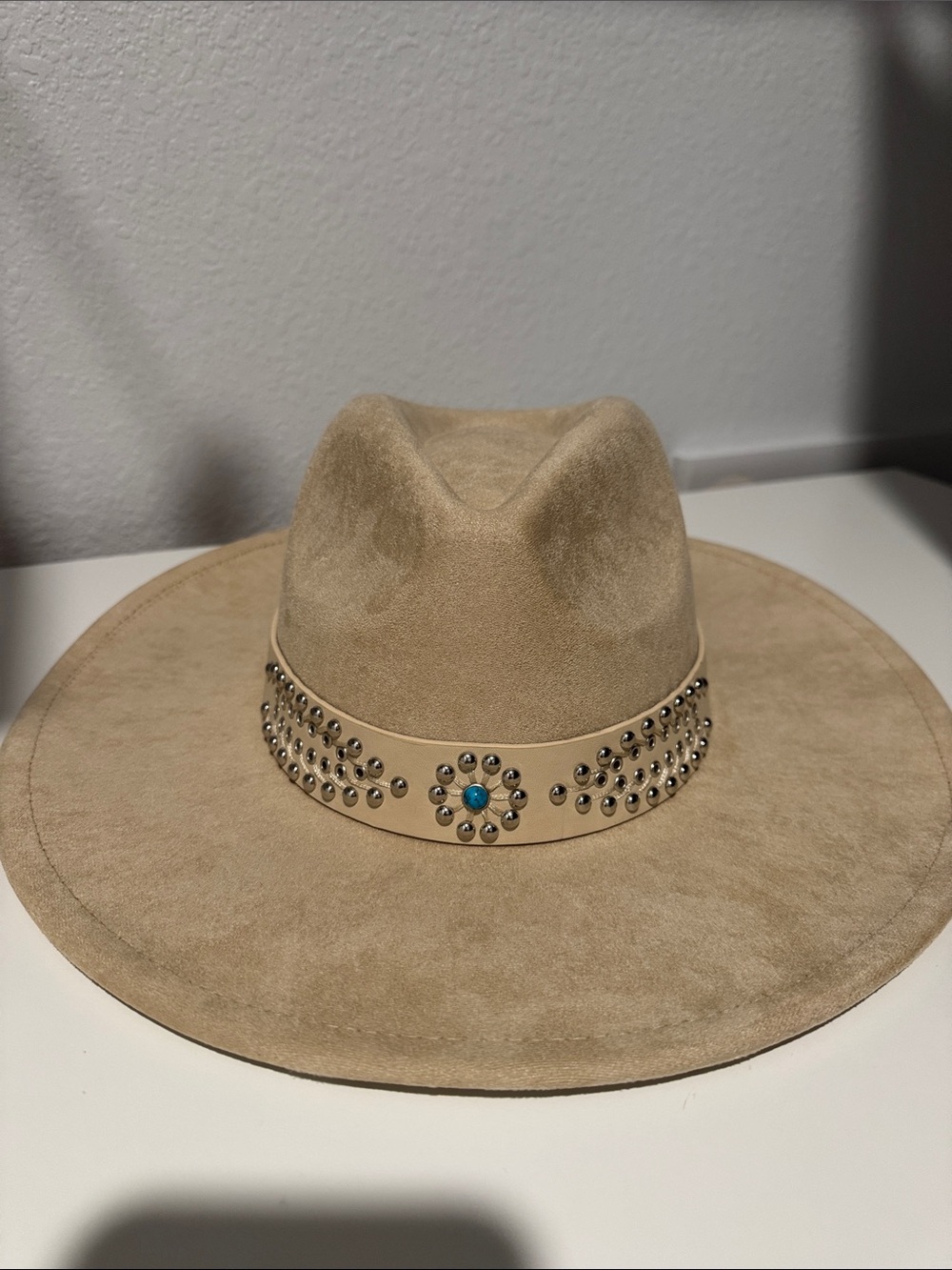 Wide Brim faux Suede Western Hat with Studded Band - Tan
